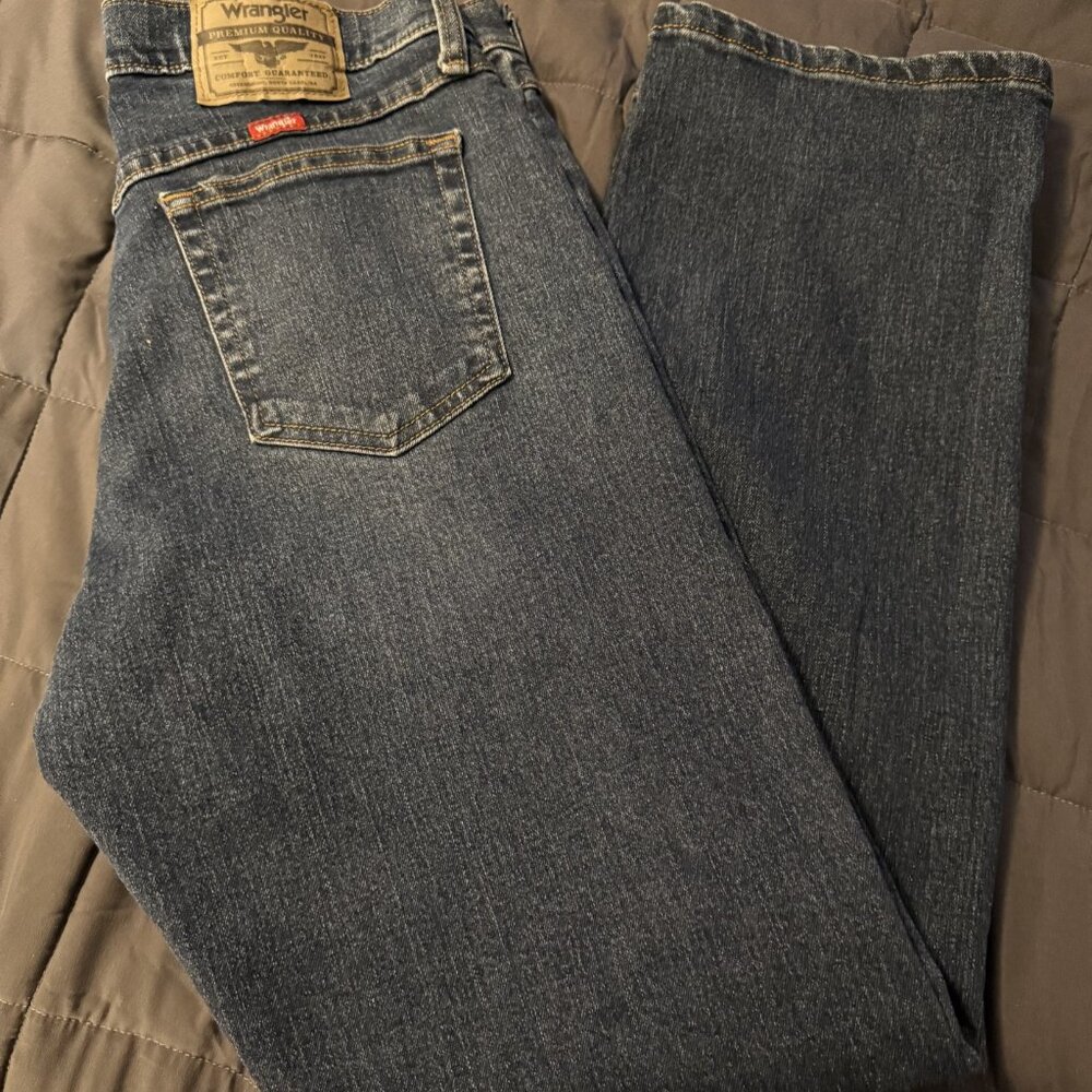 Wrangler Five Star Premium Men's Relaxed Fit Blue Jeans 30x30 Dark Wash Stretch